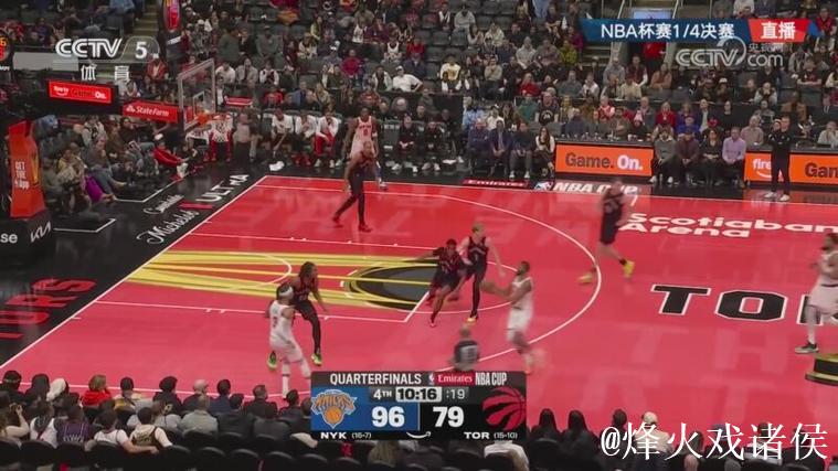 布里奇斯火力全开 接球三分稳稳命中 布里奇斯火力全开 接球三分稳稳命中